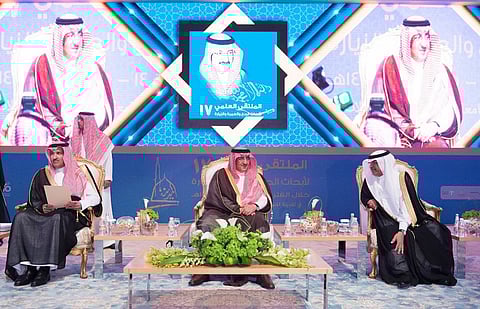 نيابة عن خادم الحرمين .. "ولي العهد" يفتتح الملتقى العلمي الـ17 لأبحاث الحج والعمرة والزيارة