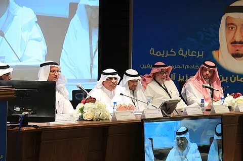 في ختام أعمال الملتقى 17 لأبحاث الحج.. مطالبة مؤسسات الطوافة بالالتزام بمعايير الجودة العالمية