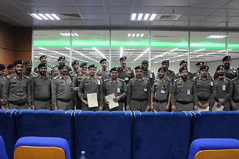 "مركز العمليات الأمنية الموحد 911" يكرم 30 متلقيًا للبلاغات