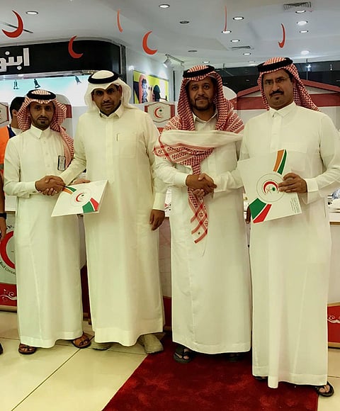 "هلال الطائف" يكرم "سبق" لدعمها المتواصل لأعمال الهيئة