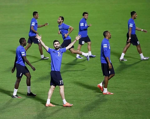 قوة الهلال في مواجهة طموح التعاون.. الليلة