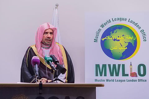 مؤتمر "جامعة لندن" يحذر من الانجرار خلف مهيجي العاطفة الدينية بالتمرد على قرارات الدول