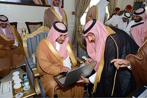 نائب أمير عسير يدشن مشروعات تنموية بأكثر من 1.5 مليار ريال بخميس مشيط