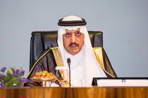 شاهد.. "أحمد بن عبدالعزيز" يرعى "عمومية مرض الزهايمر"