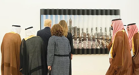 تعرَّف.. على سر صورة الحرم المكي التي أبهرت الرئيس الأمريكي وزوجته