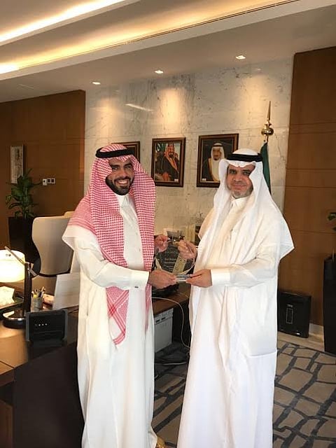 "الاتصال الموحد بالتعليم" يحصل على جائزة أفضل مركز في الشرق الأوسط