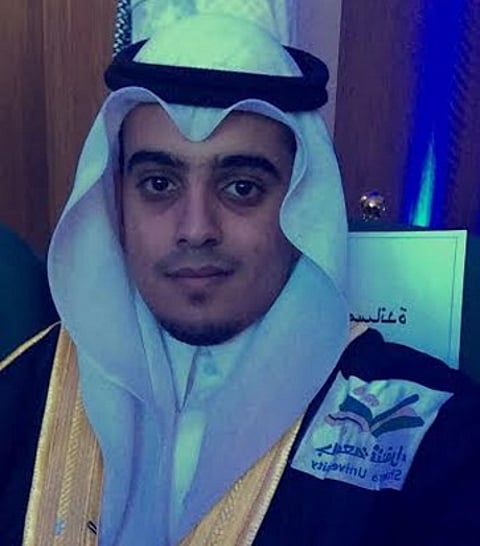 "الجبيلان" يحتفل بتخرج ابنيه