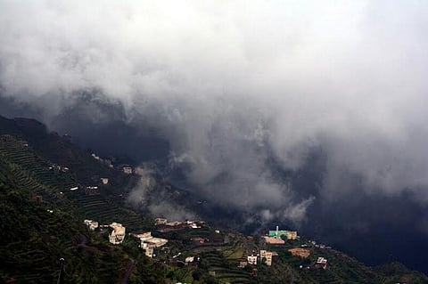 رمضان زمان في فيفاء .. هذه قصة صحون المسحراتي وسر مقولة "سور امحرس لا يفطر"