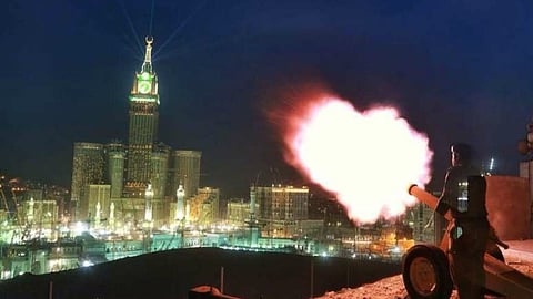 بالصور.."سبق" تستعرض تاريخ مدفع رمضان متى وكيف بدأ ولماذا انتهى عصره