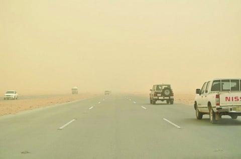 "الأرصاد": 6 مناطق تُواعد الرياح المغبرة اليوم بينها الرياض