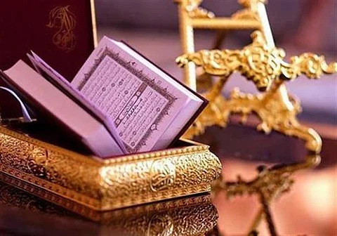 سِحر البيان القرآني.. كيف تَوَهّم العامة أن المقصود بـ"فصالاً" هو الطلاق؟!