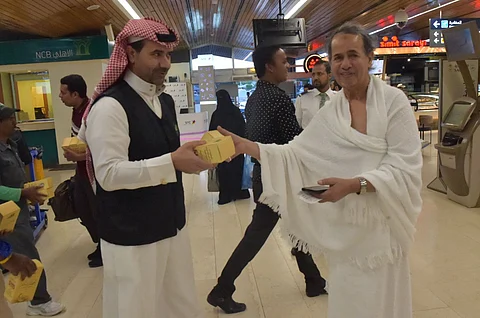 "بر أبها" توزع 130 ألف وجبة إفطار صائم
