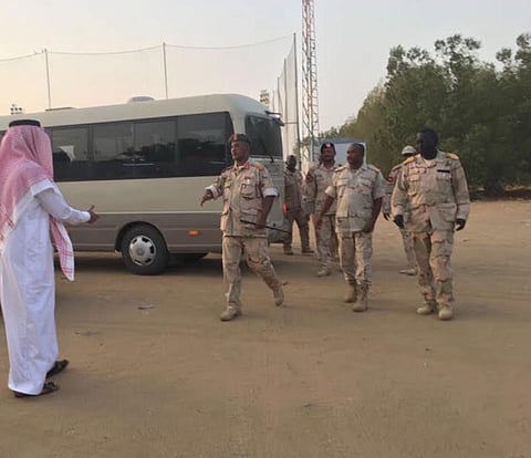 "الحنيني" تستضيف ضباط القوات السودانية بالحد الجنوبي في إفطار جماعي