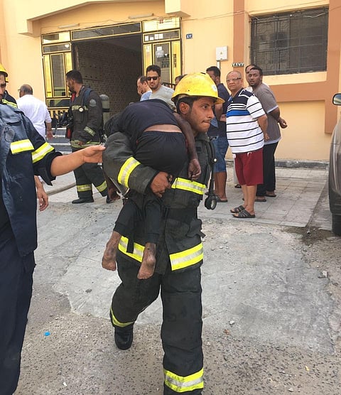 الدفاع المدني بمكة يكشف ملابسات حريق "نزهة جدة"