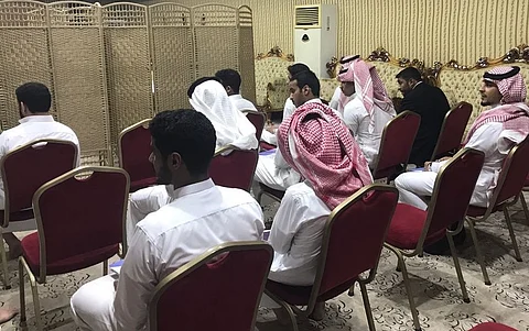 مكة.. مقابلات شخصية لتقييم حاجة 34 مقبلاً على الزواج للمساعدات المالية
