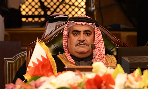 وزير خارجية البحرين :ادعاءات حصار وتجويع قطر باطلة