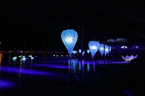 شاهد.."الورقات المائية" والنوافير الراقصة تلفت الانتباه في عيد الشرقية وجدة