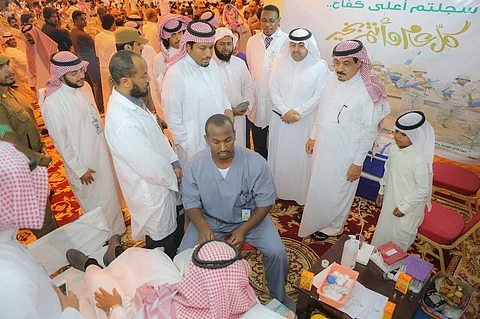 بالصور.. مستشفى وادي الدواسر يختتم فعاليات مهرجان العيد ببرامج التوعية بكورونا