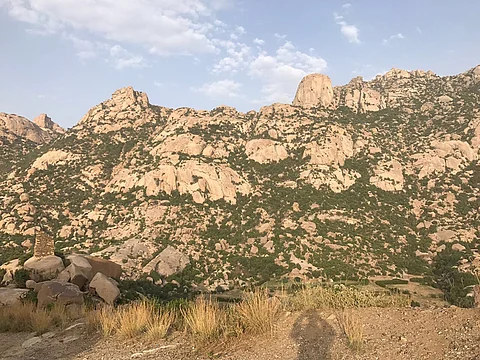 احتجاز 5 أشخاص بينهم مُصاب في "جبل إبراهيم" ببني مالك جنوبي الطائف