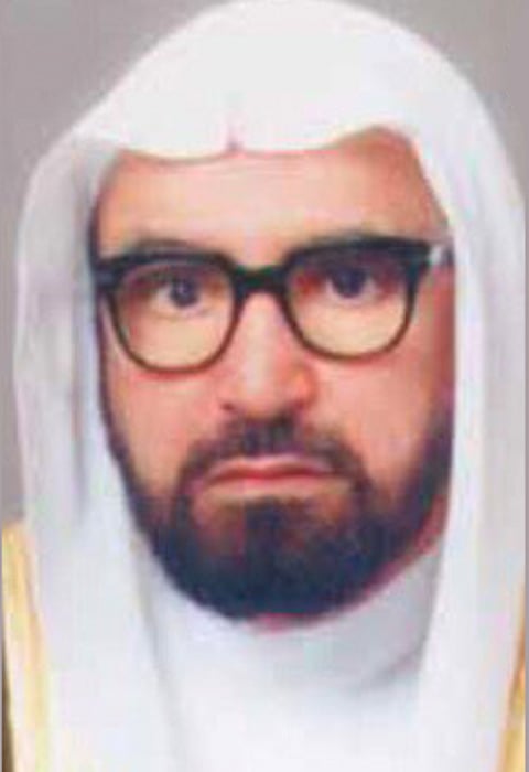 رئيس ديوان المظالم السابق إلى رحمة الله