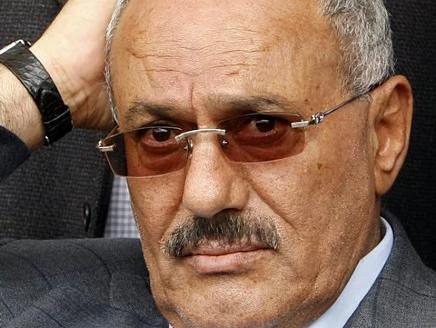 المليشيات الحوثية تقيّد تحركات أعضاء البرلمان المنتمين لحزب المخلوع