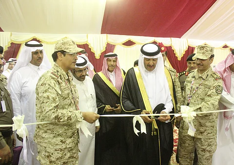 سلطان بن سلمان يدشن معرض وزارة الحرس الوطني المشارك في سوق عكاظ
