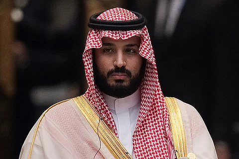 مجلة فرنسية: محمد بن سلمان حازم وطموح ويقود بلاده نحو المستقبل