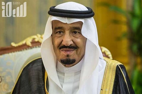الملك يتلقى برقية عزاء من ممثل رئيس الإمارات