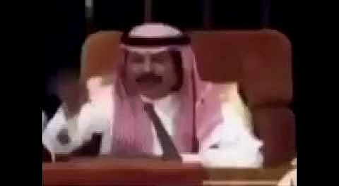 قصيدة الشاعر خلف بن هذال تعود للتداول للرد على أقزام ومرتزقة قطر