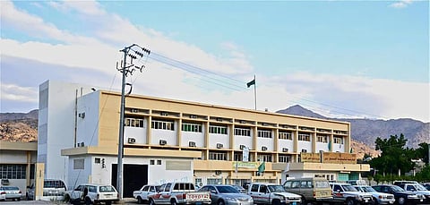 جامعة أم القرى توضح أسباب تأخرها في إنشاء كلية البنين بأضم
