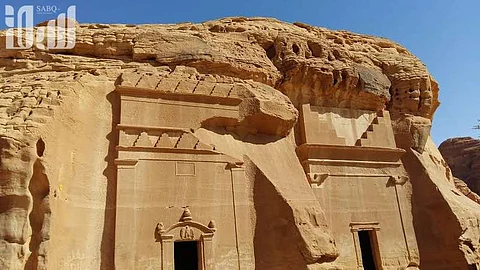 مدينة العلا التاريخية.. الاهتمام يقودها لأن تكون محافظة الـ"مليون سائح"