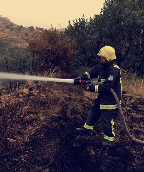 "مدني عسير" يباشر حريقين مختلفين في أشجار وحشائش