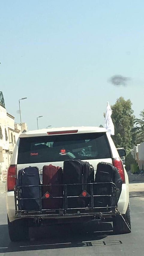 القطيف ..الجهات الأمنية تواصل تأمين خروج الأهالي من العوامية