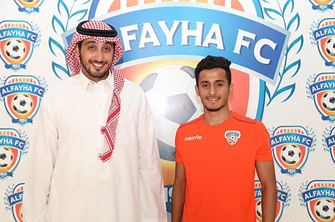 الفيحاء يعزز صفوفه بلاعب الهلال القحطاني لـ3 مواسم