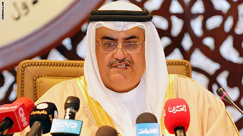 وزير خارجية البحرين: تدخُّل "الحج" في الخلاف خطوة كبيرة وخطيرة من السلطات القطرية