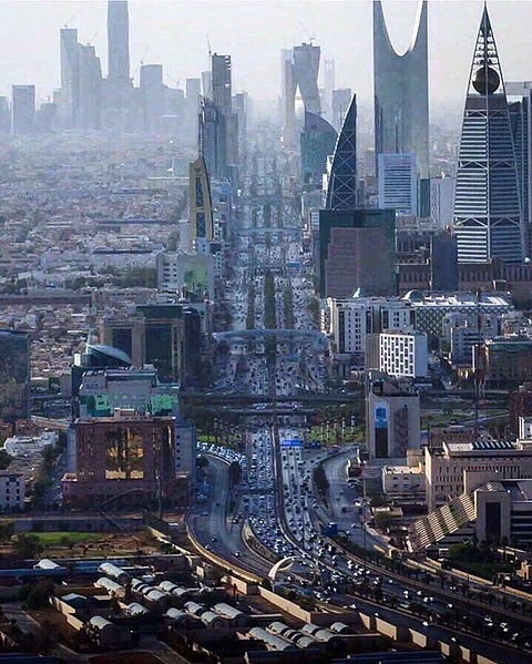 شاهد.. هذه الرياض لمن لا يعرف من معالمها سوى "المملكة" و"الفيصلية"