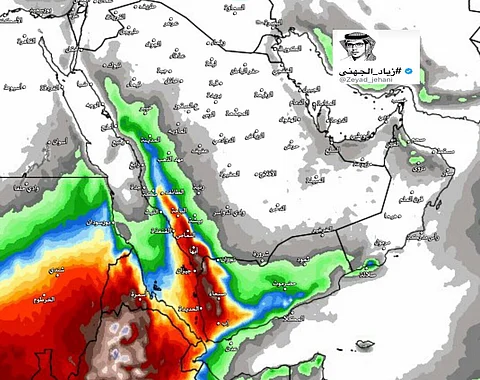 الجهني: اندفاع رطوبة مدارية ينتج منها أمطار على غرب وجنوب غرب المملكة.. هذه تفاصيلها