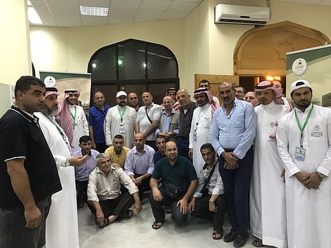 شاهد.. وصول أول طلائع الحج عبر منفذ حالة عمار