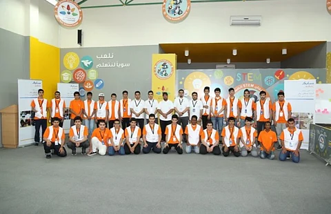 تدريب 2200 طالب وطالبة في مهرجان stem الصيفي بتعليم عسير