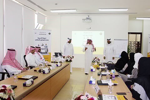 تأهيل موظفي أمانة مجلس التعاون على "صناعة المحتوى الإعلامي"
