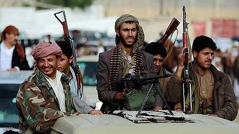 اشتعال الاقتتال بين ميليشيات الحوثي والمخلوع وسط صنعاء.. وأنباء عن سقوط قتلى وجرحى
