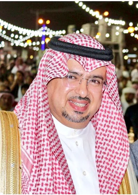 محافظ محايل يبارك للقيادة نجاح موسم حج هذا العام