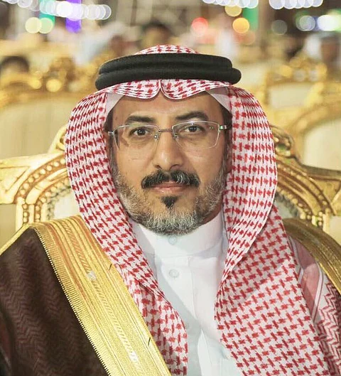 مدير تعليم محايل يستنكر الحملات التي تشن ضد المعلمين والمعلمات