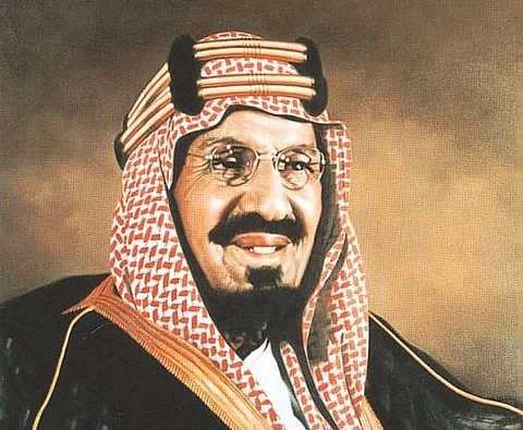 خلال قرن من الزمن.. تعرَّف على أبرز محطات الوطن في عهد الملوك السبعة