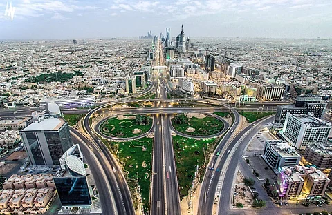 الرياض.. المدينة التي لا تشبهها مدينة.. هكذا "الندى والبرد والضحكة وسط القلب"