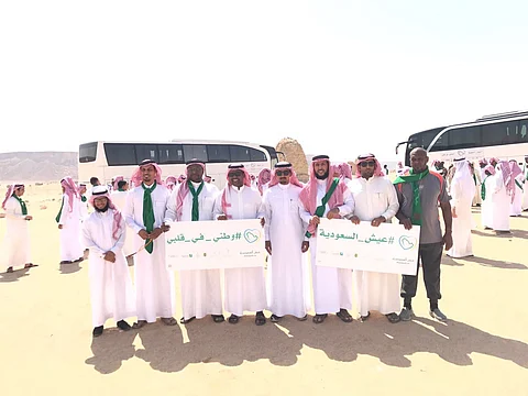 200 طالب يشاركون في برنامج "عيش السعودية" في "الدواسر"