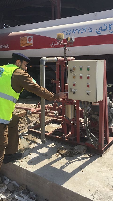 مدني الجموم ينفذ حملات على محطات البنزين بالمحافظة