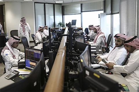 البنوك العالمية تخطط لزيادة أعداد الموظفين السعوديين للضعف