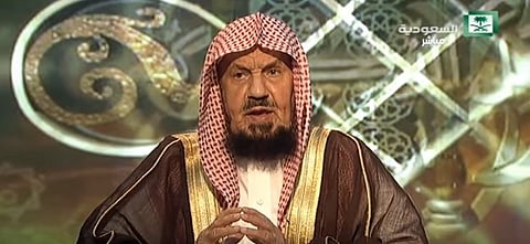"المنيع" يطالب برفع مكافآت الأئمة والمؤذنين لتشجيعهم على التفرغ للمساجد