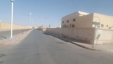 مرضى الأفلاج النفسيون: لا طبيب يداوي ولا مستشفى يؤوي